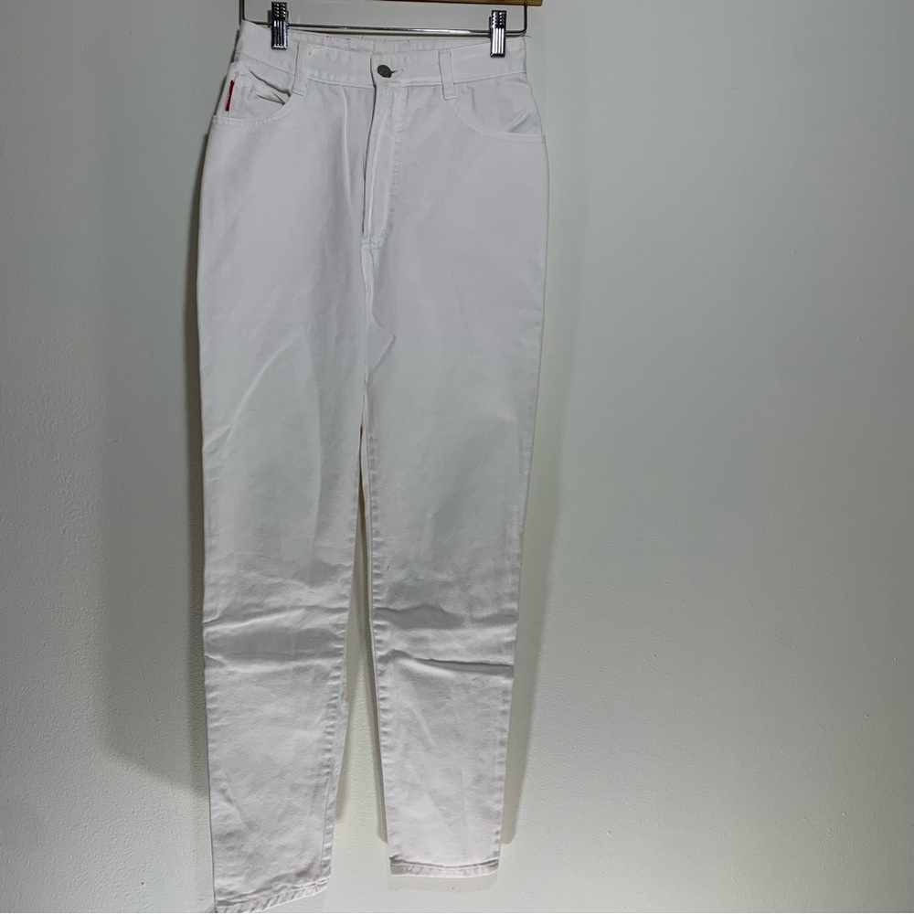 BONGO Vintage Crisp White Slim Jeans